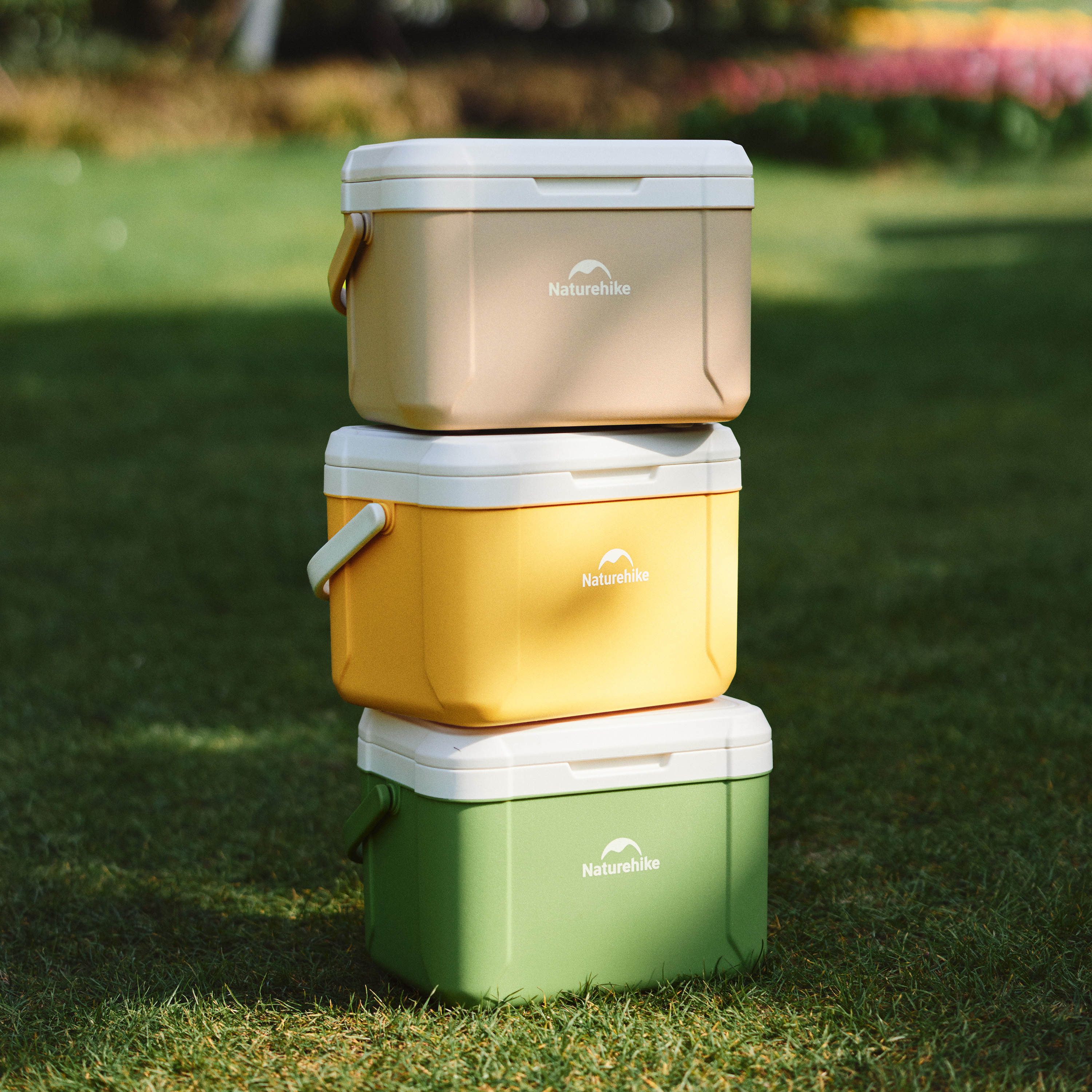 Naturehike chladící box 18l - žlutý